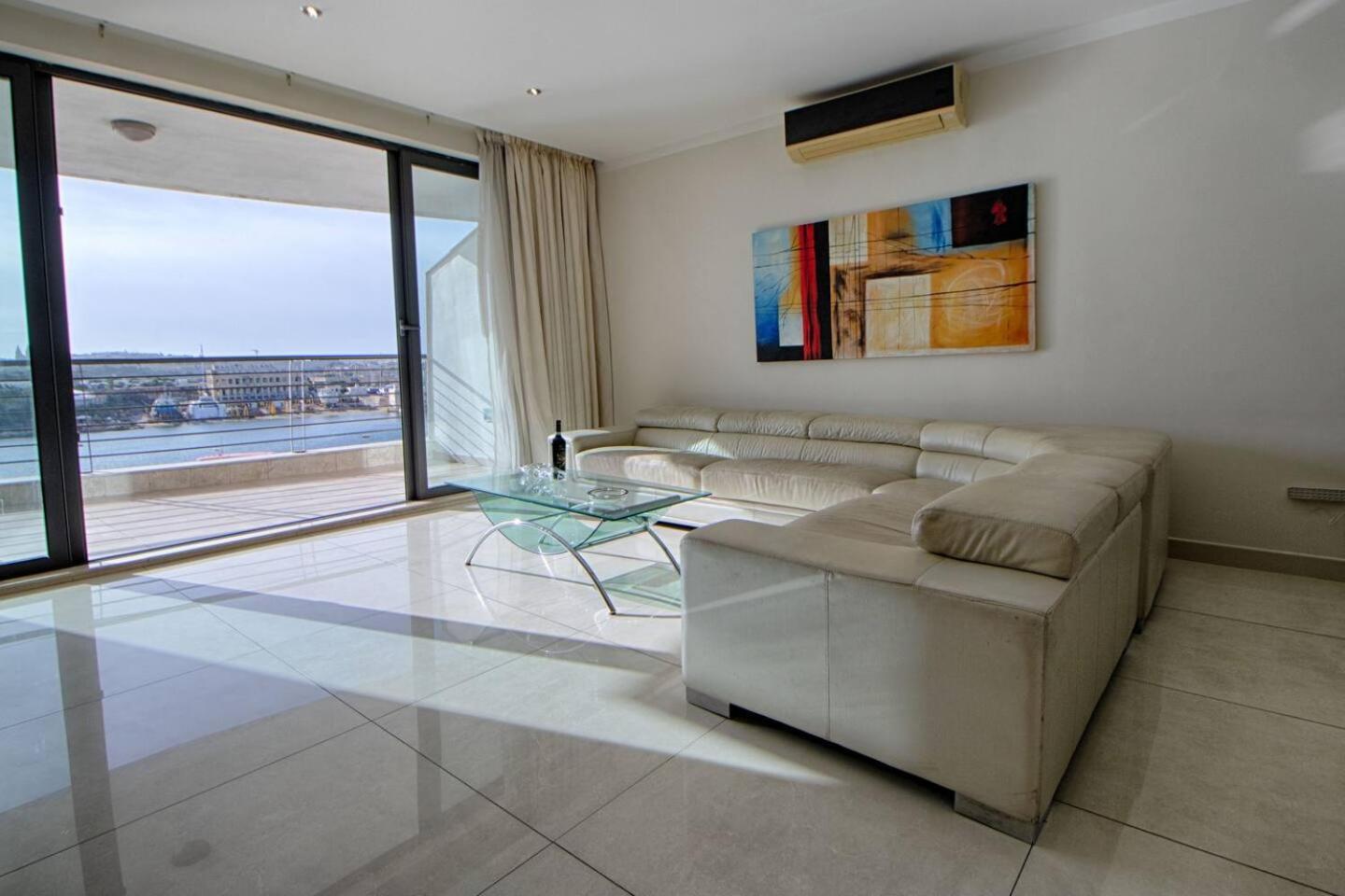 The Strand Apartments By Homely Sliema Buitenkant foto