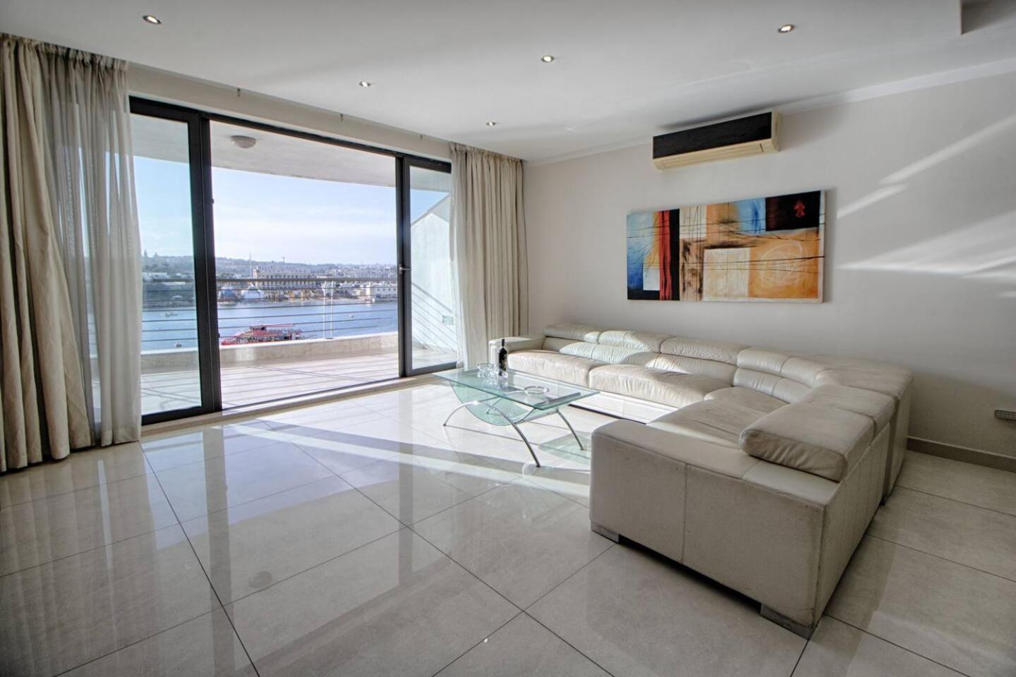 The Strand Apartments By Homely Sliema Buitenkant foto